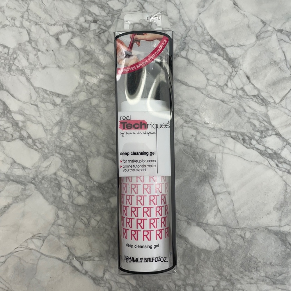 Real techniques brush cleaning gel